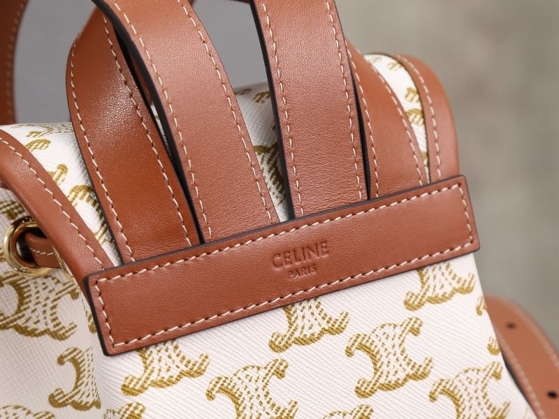 Ce1i*e triomphe bags